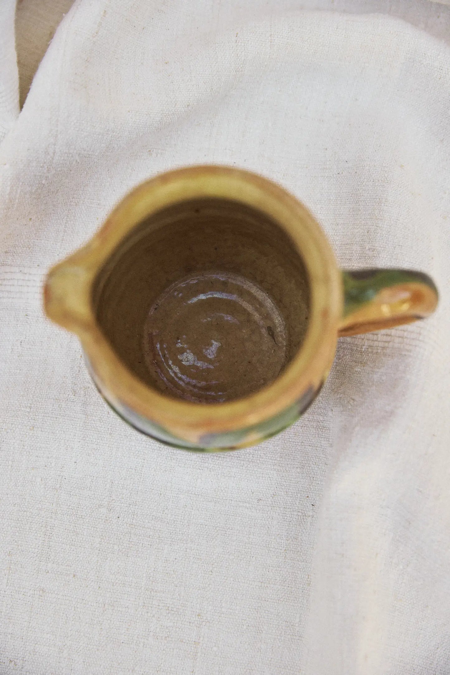 Petit pot en céramique