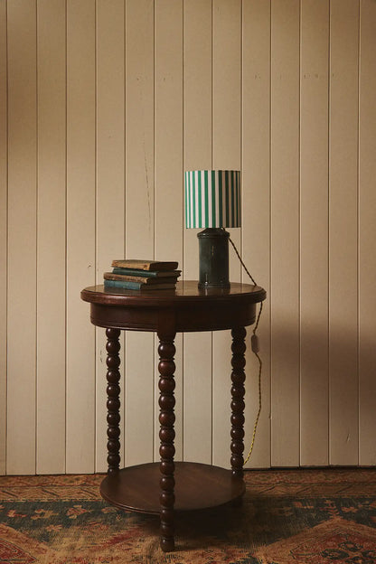 Lampe en céramique et abat-jour rayé