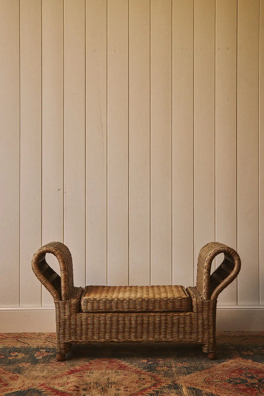 Petit banc-coffre en osier
