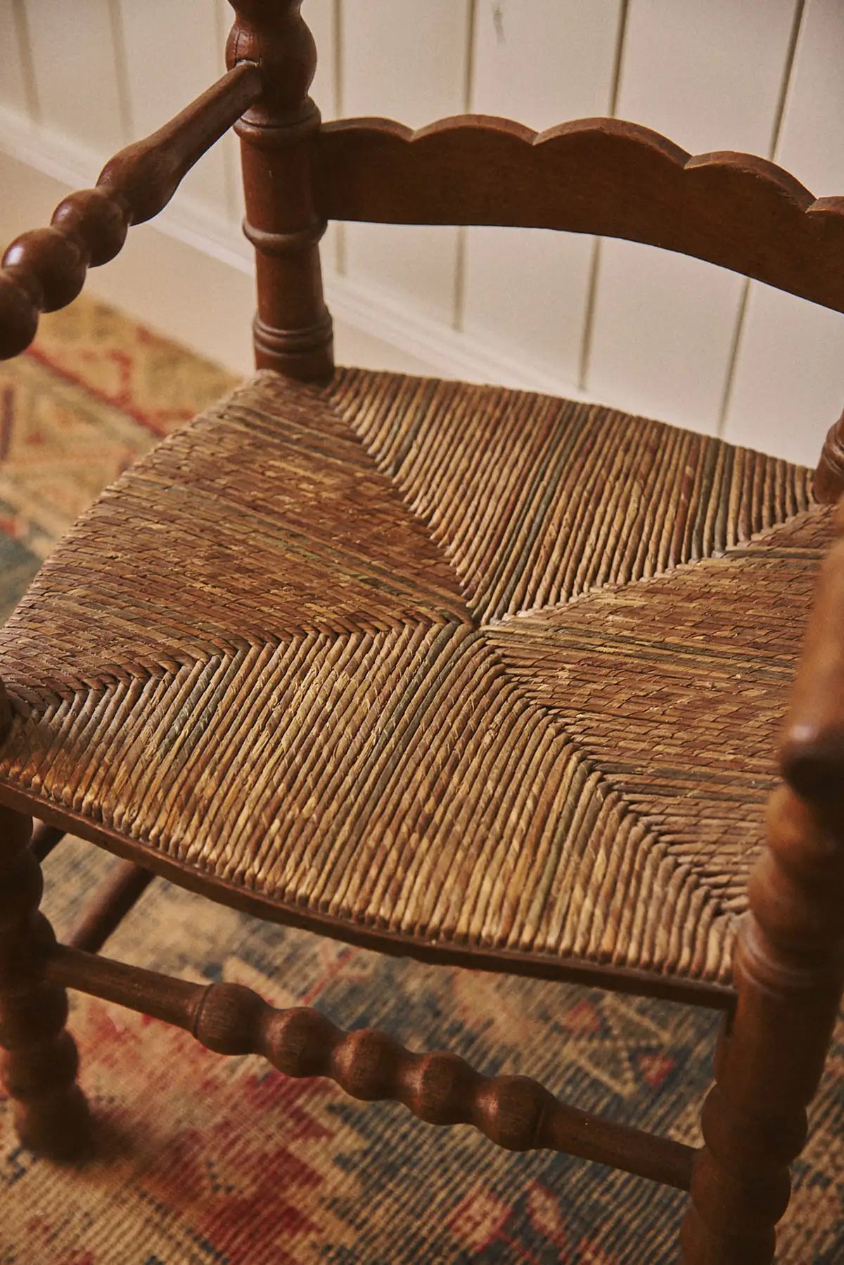 Chaise d'enfant en bois