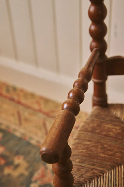 Chaise d'enfant en bois