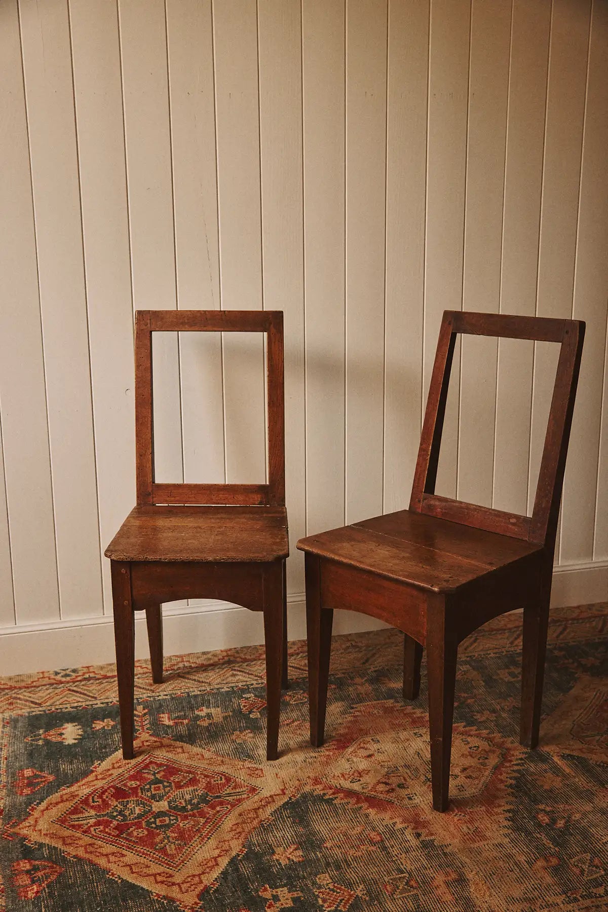 Paire de chaises lorraines