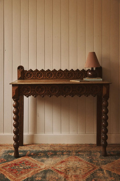 Console sculptée