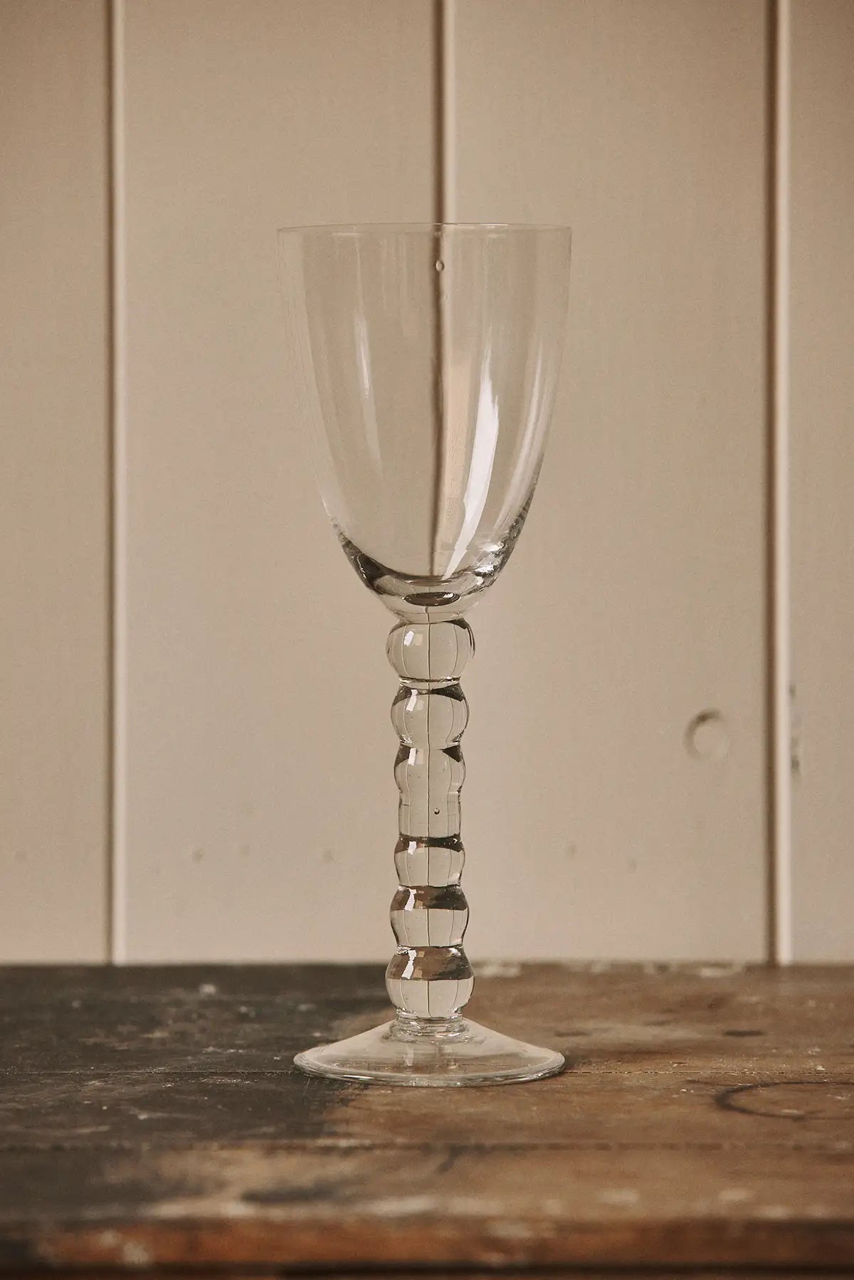 Verre pied boule