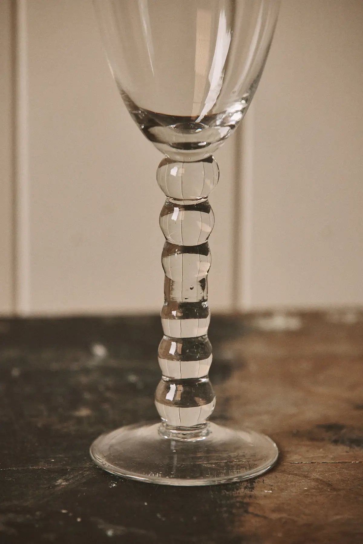 Verre pied boule