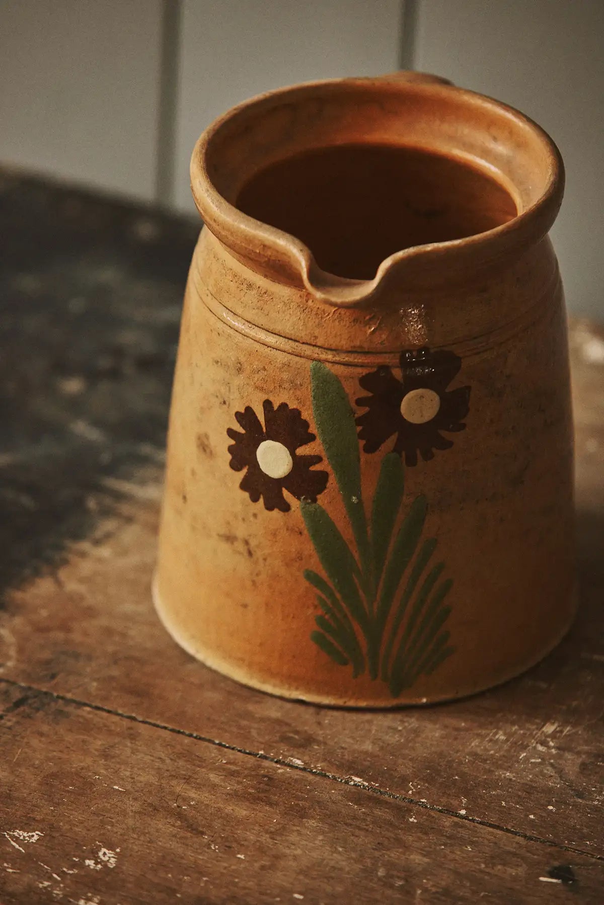 Pichet motif fleurs