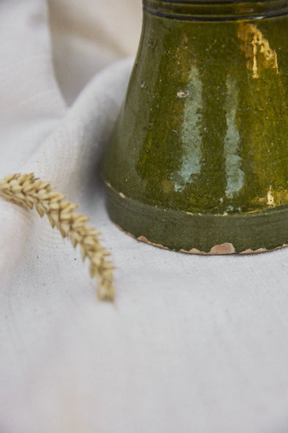 Vase émaillé vert