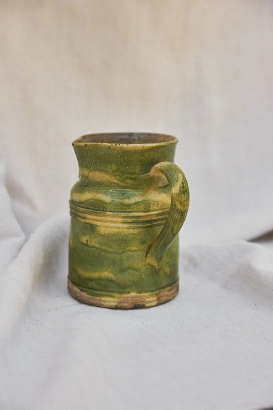 Petit pot en céramique