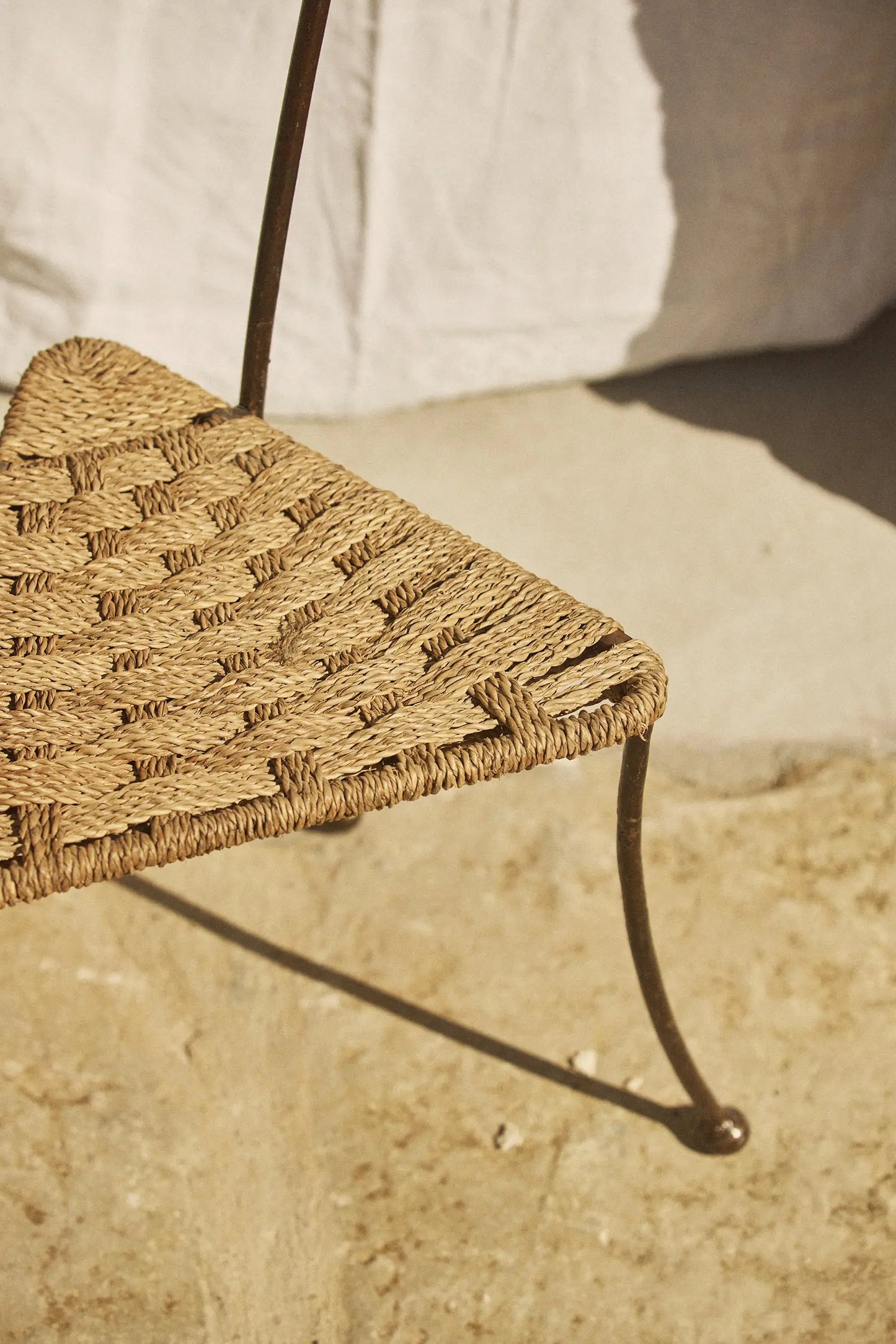 Chaise en corde et fer forgé