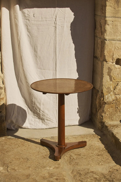 Table d’appoint à plateau basculant