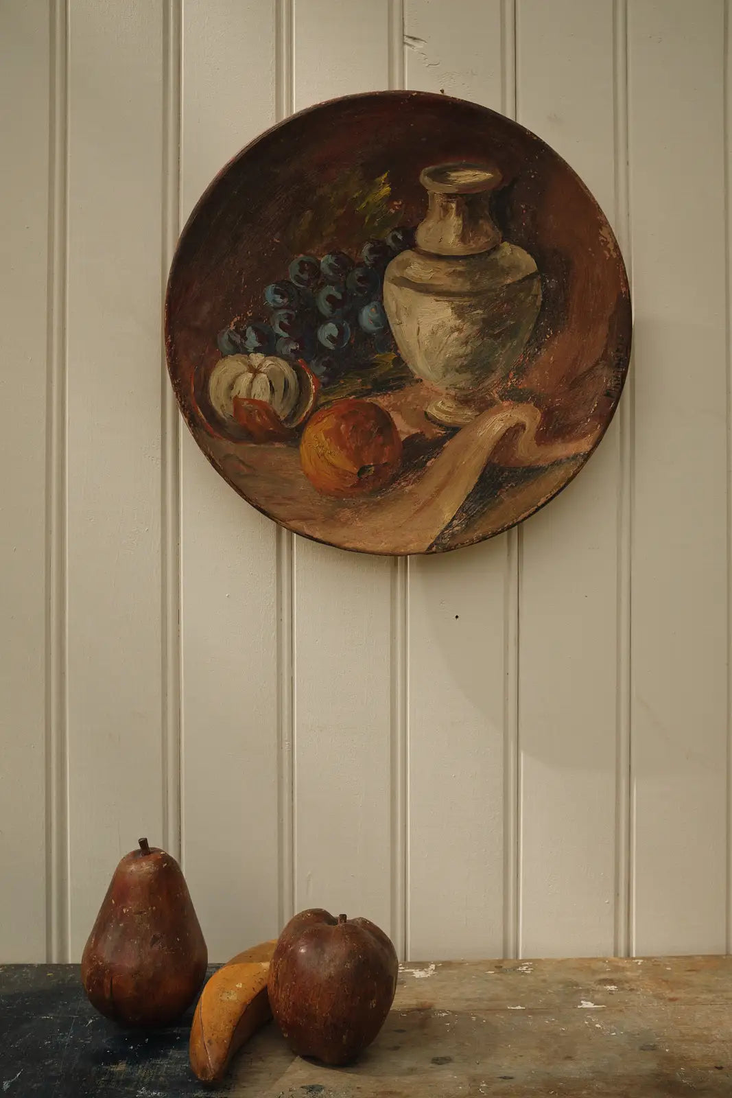 Assiette peinte décorative