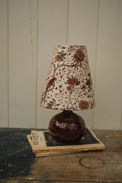 Petite lampe en céramique abat jour soie