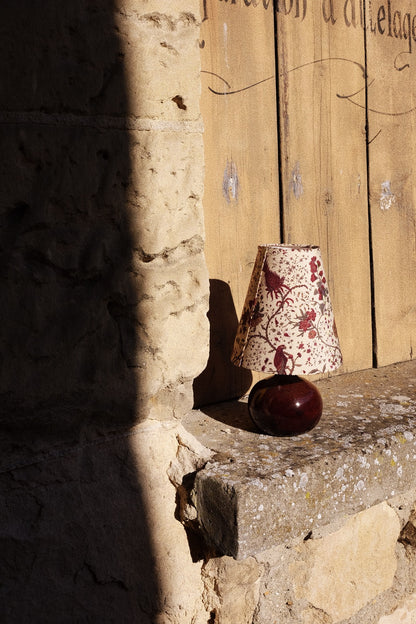 Petite lampe en céramique abat jour soie